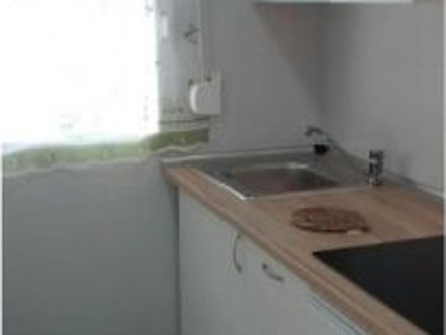 Se alquila habitación en piso compartido de 3 habitaciones en Murcia