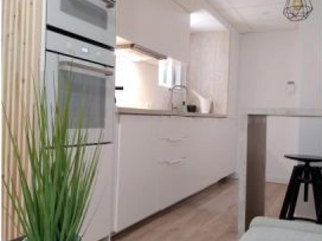 Se alquila habitación en piso compartido de 3 habitaciones en Mislata