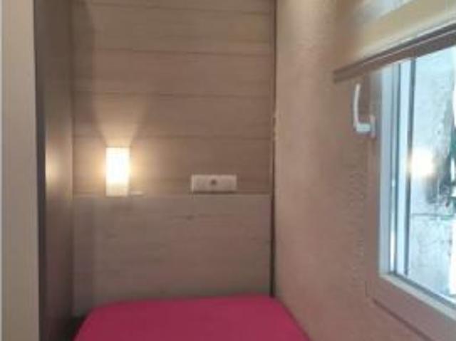 Se alquila habitación en piso compartido de 4 habitaciones en Opañel, perfecta para chicas
