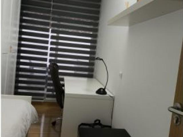 Se alquila habitación en piso compartido de 4 habitaciones en Buenavista, ideal para estudiantes