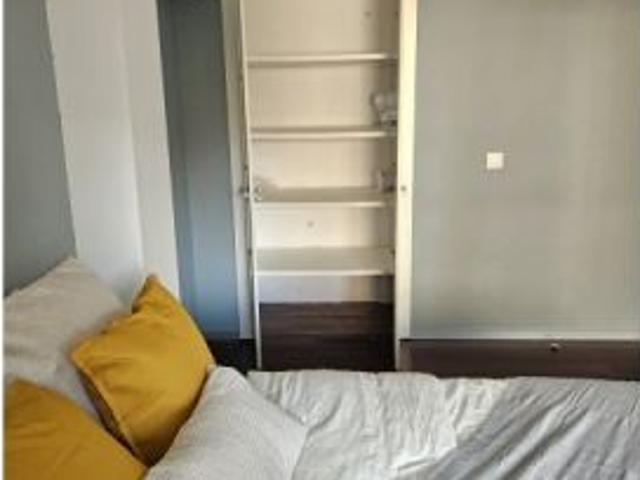 Se alquila habitación en piso compartido de 4 habitaciones en Benimaclet