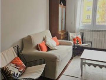 Se alquila habitación en piso compartido de 4 habitaciones en Zaragoza, todos los gastos incluidos