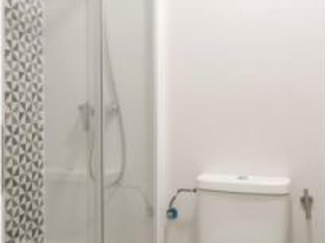 Se alquila habitación en piso compartido de 5 habitaciones en Getafe