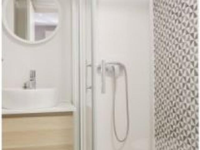 Se alquila habitación en piso compartido de 5 habitaciones en Getafe, perfecta para estudiantes