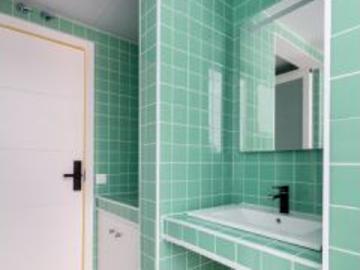 Se alquila habitación en piso compartido de 5 habitaciones en Getafe, solo estudiantes
