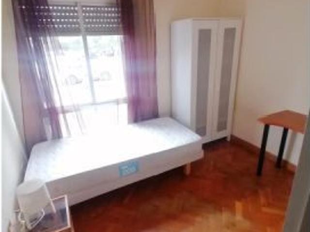Se alquila habitación en piso compartido en Murcia