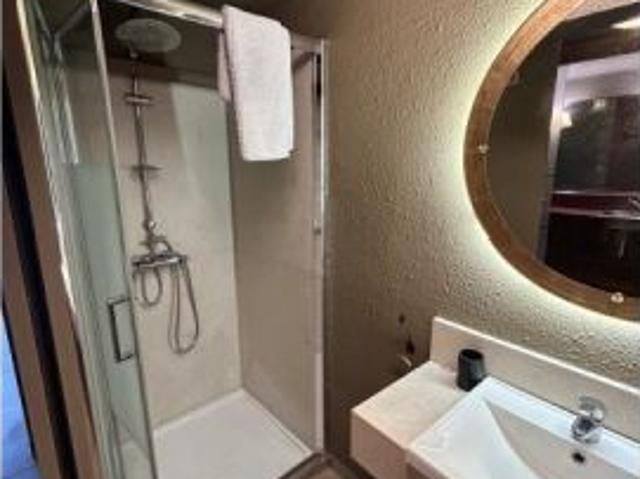 Se alquila habitación en piso compartido en Madrid