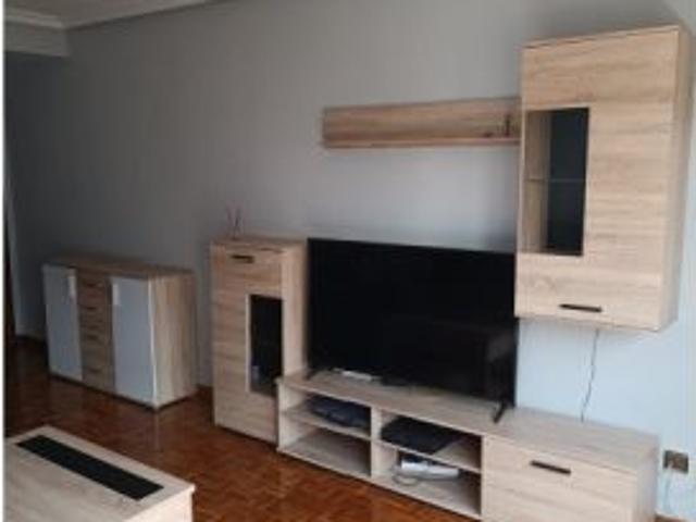 Se alquila habitación en piso compartido en Oviedo