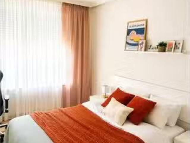 Se alquila habitación en piso compartido en Alicante
