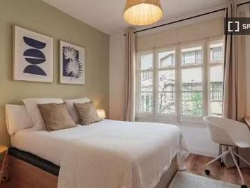 Se alquila habitación en piso compartido en Barcelona