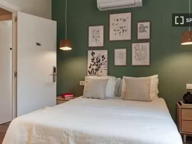 Se alquila habitación en piso compartido en Barcelona