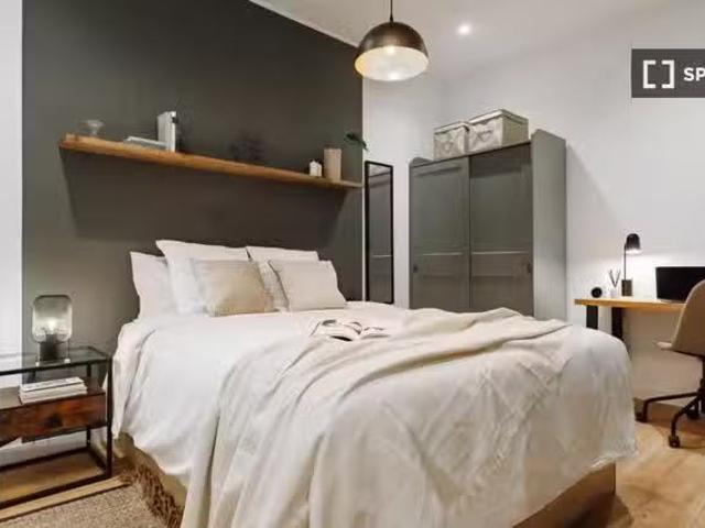 Se alquila habitación en piso compartido en Barcelona
