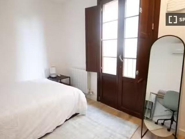 Se alquila habitación en piso compartido en Barcelona