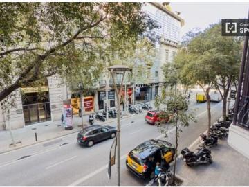 Se alquila habitación en piso compartido en Barcelona