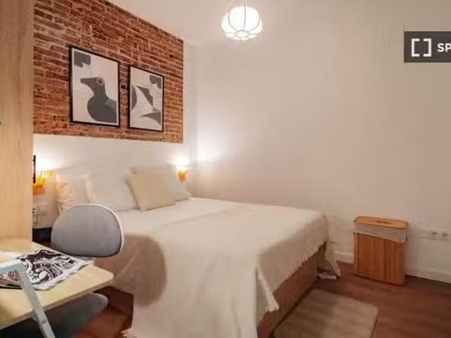 Se alquila habitación en piso compartido en Barcelona