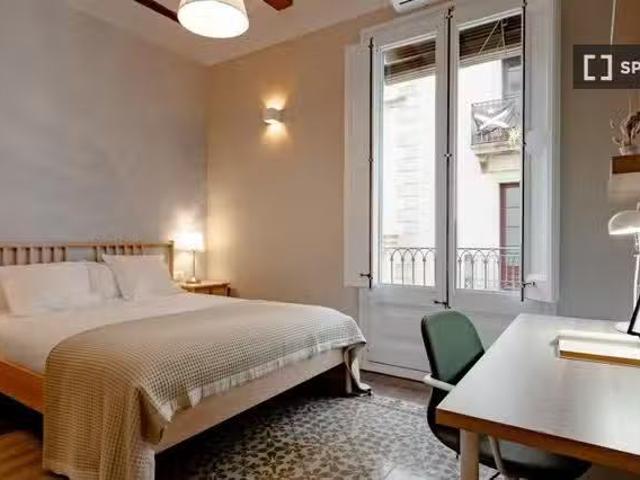 Se alquila habitación en piso compartido en Barcelona