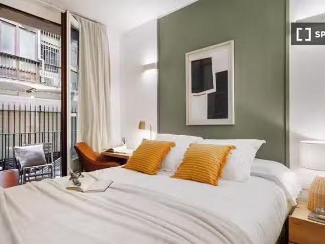 Se alquila habitación en piso compartido en Barcelona