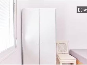 Se alquila habitación en piso compartido en Sevilla