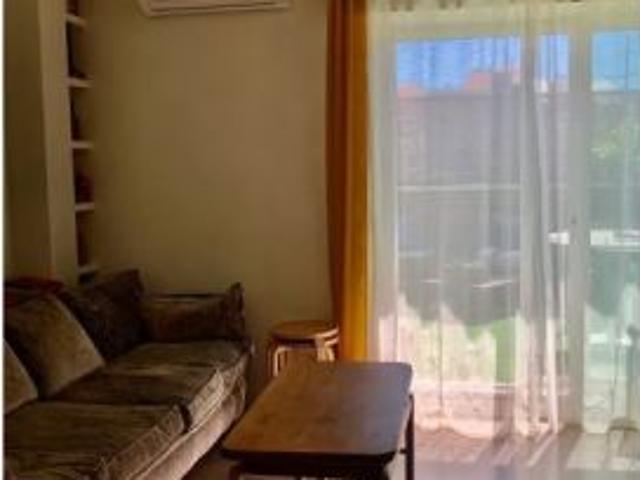 Se alquila habitación en piso compartido en Valdeacederas