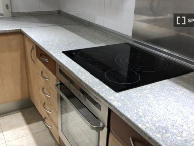 Se alquila habitación en piso compartido en Valladolid