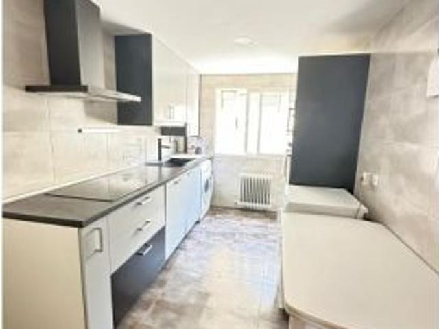 Se alquila habitación en piso compartido en Valladolid
