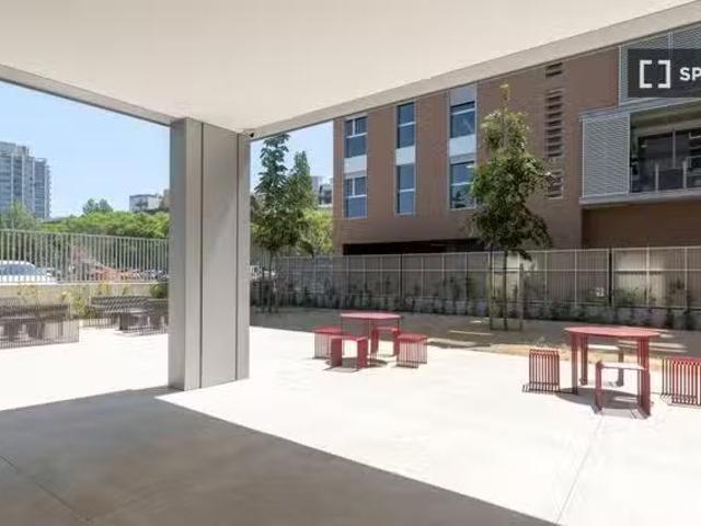 Se alquila habitación en piso compartido, Sant Adrià de Besòs