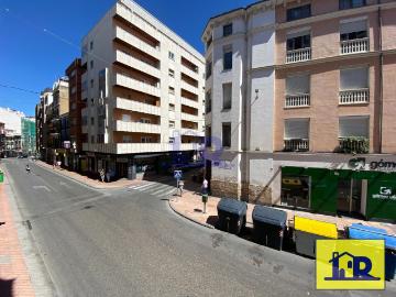 Se alquila habitación en piso de alquiler a estudiantes Piso en alquiler en Cuenca CENTRO