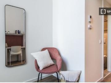 Se alquila habitación en residencia en Barcelona