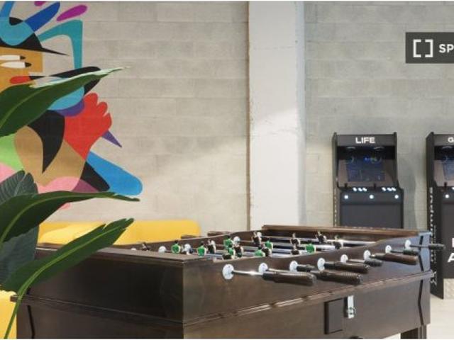 Se alquila habitación en residencia en Bilbao