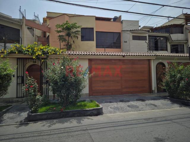 Se Alquila Hermosa Casa En La Molina 500 Mts