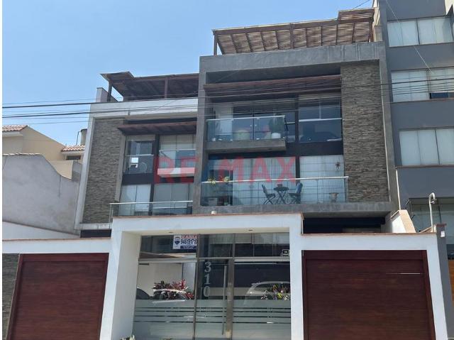¡Se Alquila Lindo Y Cómodo Departamento En Primer Piso De Tres Dormitorios Cerca Al Pentagonito!