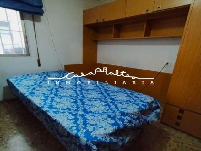 Se alquila piso céntrico en Altea, DE ABRIL A JUNIO