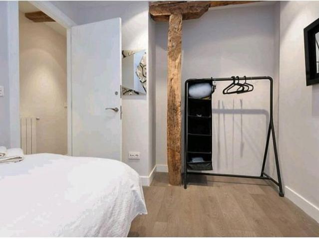 Se Alquila Piso de 3 Dormitorios y 2 Baños en Zona Bilbao La Vieja