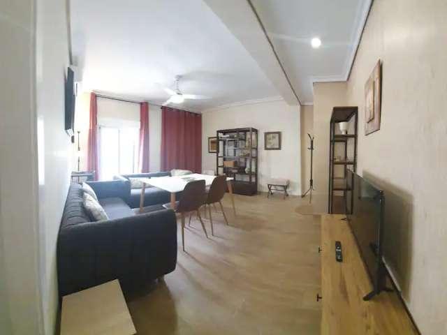 Se alquila piso de 3 habitaciones en Amate, Sevilla