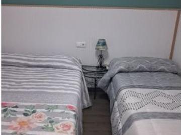 Se alquila piso de 3 habitaciones en Balón, gastos incluidos