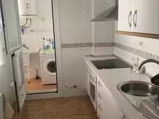 Se alquila piso de 3 habitaciones en El Ejido, Almería