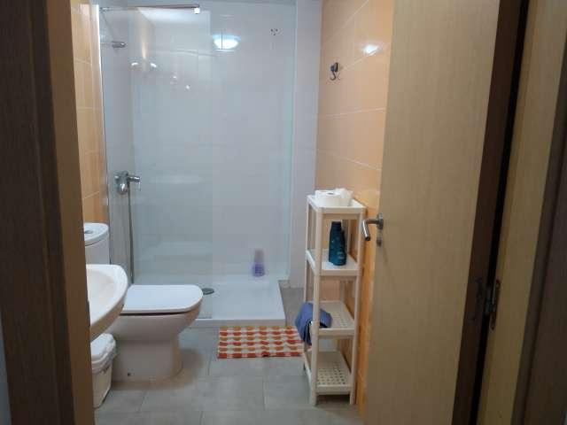 Se alquila piso de 3 habitaciones en Santa Lucía de Tirajana