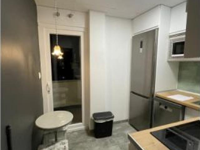 Se alquila piso de 3 habitaciones en Zaragoza, con todos los gastos incluidos
