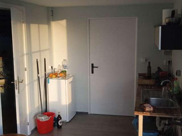 Se alquila piso de 1 dormitorio en Rincón de la Victoria