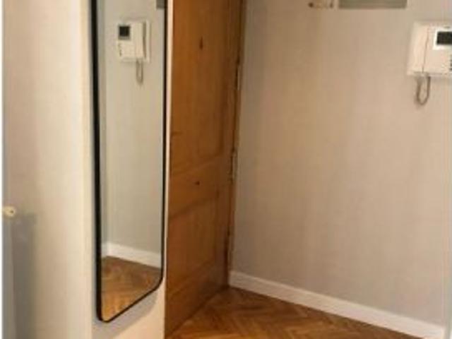 Se alquila piso de 1 dormitorio en Valdezarza, gastos incluidos