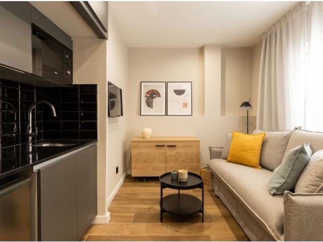 Se alquila piso de 1 habitación en Sant Gervasi Galvany, todos los gastos incluidos