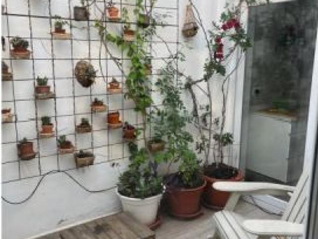 Se alquila piso de 2 habitaciones en Cabanyal Canyamelar, gastos incluidos
