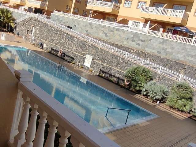 Se alquila piso de 2 habitaciones en Arona, Tenerife