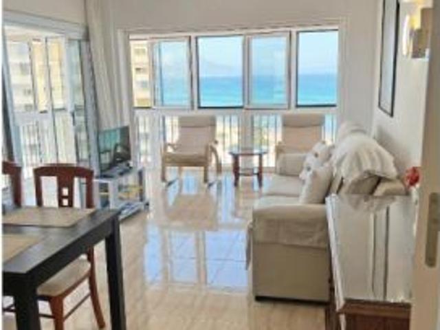 Se alquila piso de 2 habitaciones en El Campello
