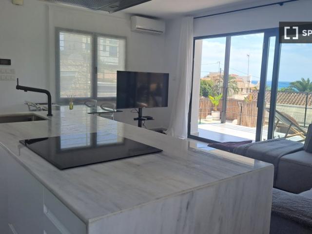Se alquila piso de 2 habitaciones en El Campello