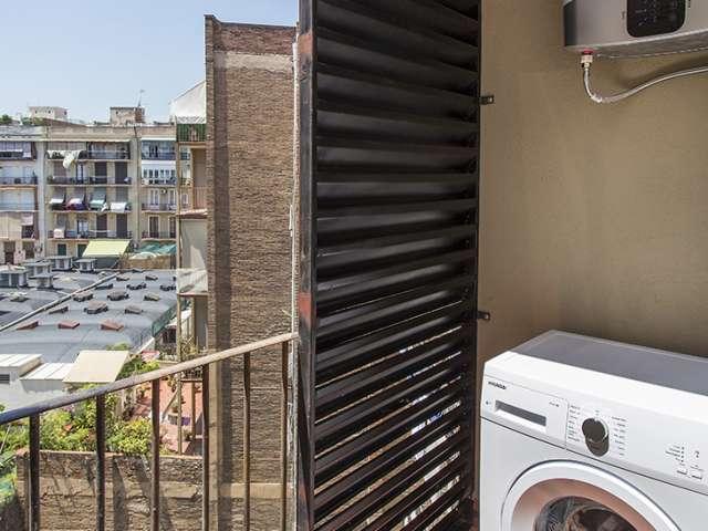 Se alquila piso de 2 habitaciones en Sant Antoni, Barcelona