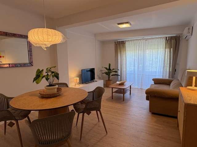 Se alquila piso de 4 habitaciones en Safranar, Valencia