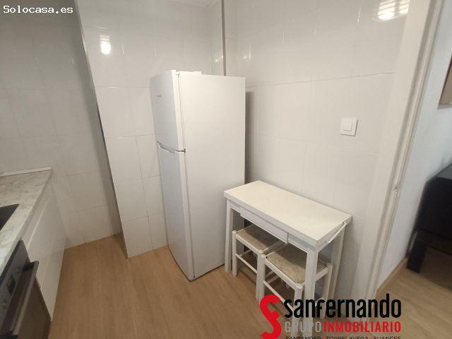 Se alquila piso de TEMPORADA de dos habitaciones en la calle Guevara