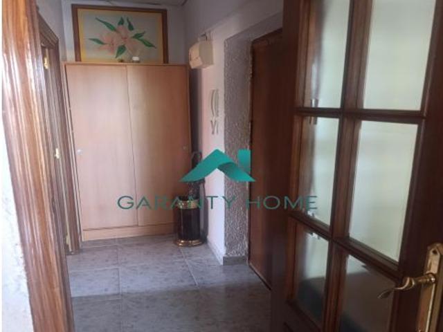 SE ALQUILA PISO EN GRANADA