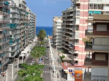 se alquila piso en playa de San Antonio, 3 habitaciones, 1 baño, al lado consum, a estrenar por quincenas